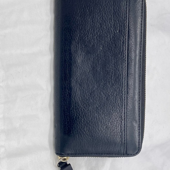 Kate Spade wallet - Picture 2 of 3